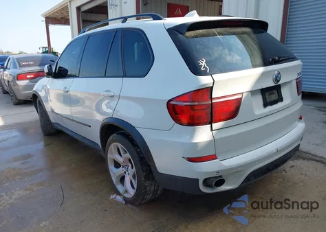 2011 BMW X5 xDrive35D from USA, damaged, VIN 5UXZW0C52BL370833